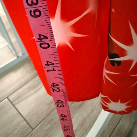 Christmas dress, lightweight, 3xl runs small. See measurements in pics - Picture 7 of 9